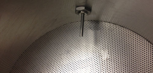False Bottom Below Thermometer but Above the Valve