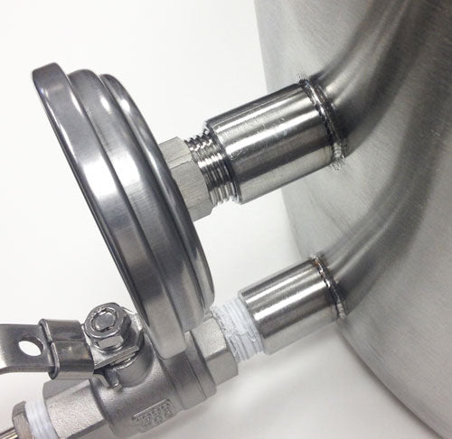 8 Gallon Stainless Steel Kettle with Tri-Clad Bottom & Welded Ports for Valve & Thermometer