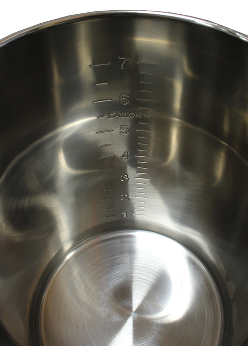 Brewer"s Basic 8 Gal Pot - welded ports