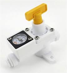 DuoTight In-Line Regulator with Pressure Gauge